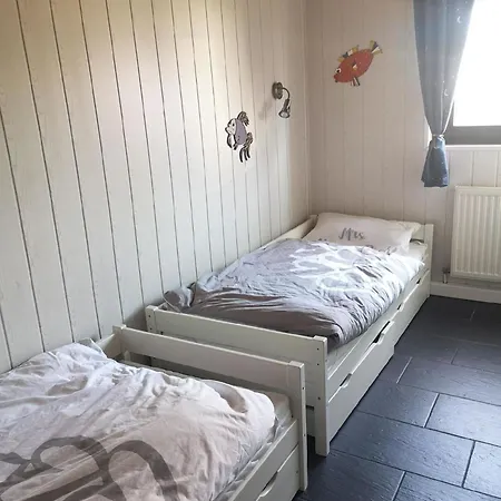 In Tossens Mit Moeblierter Terrasse Holiday home *