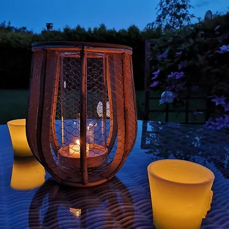 In Tossens Mit Moeblierter Terrasse Holiday home Butjadingen